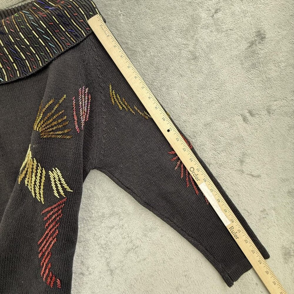 Chelsea Way Sweater Women Medium Black Embroidered Cowl Neck Pullover Tribal Art - Picture 6 of 12